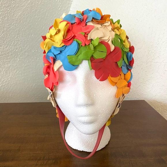 Speedo Accessories - Vintage Mod Speedo 3D Multicolor Flower Petal Swim Cap w/ Removable Chin Strap